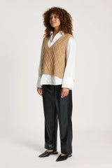 eb+ive | Liora Knit Vest | Mocha