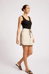 eb+ive | Maris Splice Short | Tusk / Black