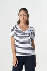 Goondiwindi Cotton | Heat V Neck Tee | White/Dark Navy