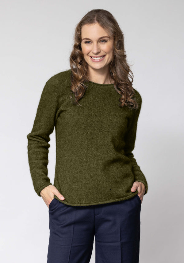 NOBLE WILDE | Possum Merino Rutland Raglan Crew | Avoka