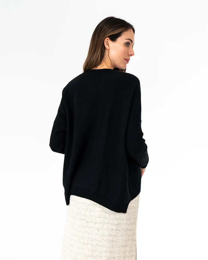 arligtonMILNE | Sadie Crew Neck | Black