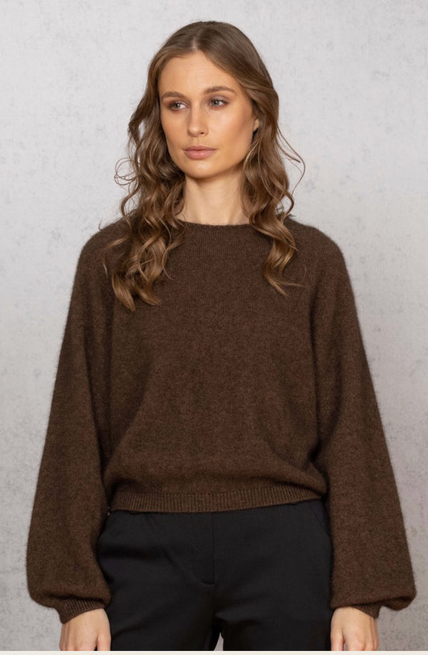 NOBLE WILDE | Possum Merino Bellow Sleeve | Tobago